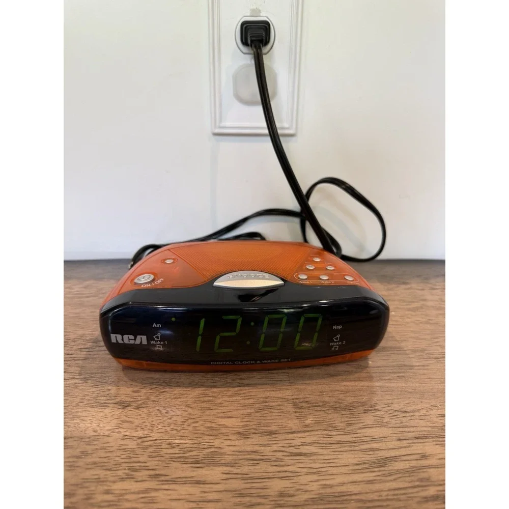 Orange RCA RP4842OR Dual Wake Digital Alarm Clock AM/FM Radio Battery Backup